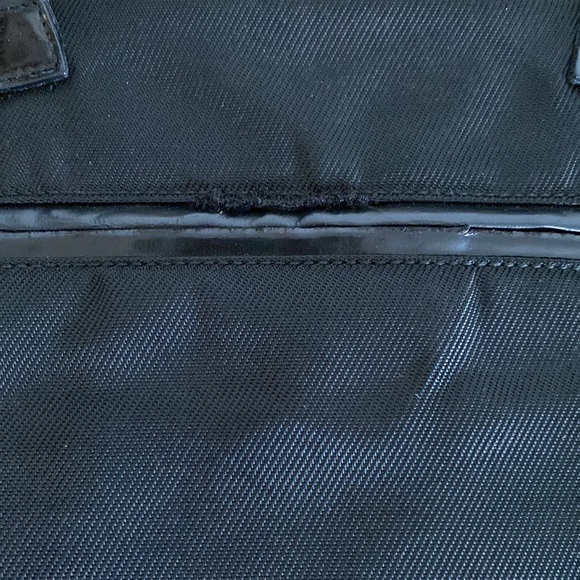 Gucci Bamboo Two-Handle Tote Bag in
Black Nylon.Black.Non-Gucci replace strap. - Picture 9 of 16